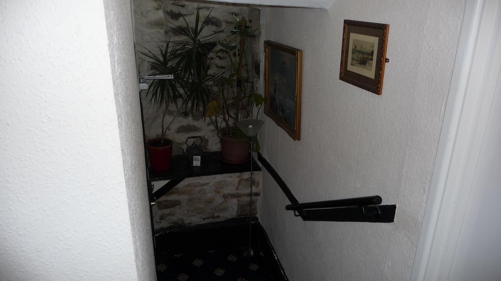 Kings Arms Hotel Penryn Buitenkant foto