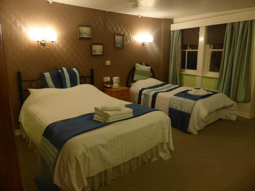 Kings Arms Hotel Penryn Buitenkant foto